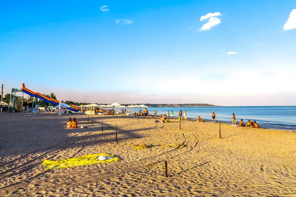 Odessa Luzanivka Plage Natation Détente Bronzage Les Gens Avec Paysage — Photo