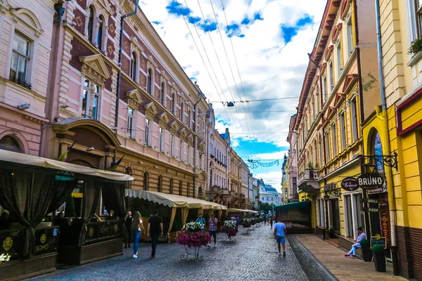 Chernivtsi Multi Level Neoklasicistní Budovy Kobylyanskoi Nákupní Ulice Promenade — Stock fotografie