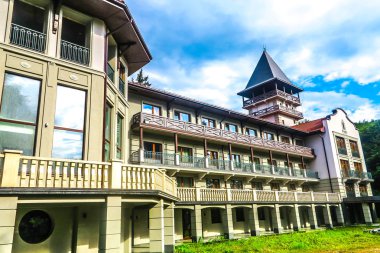 Otelin Nevytsky Castle Wagner Karoly'nin Memorial Park, Uzhhorod düşük açılı görünüş