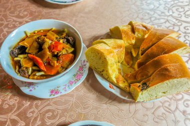 Özbek geleneksel mutfağı 06