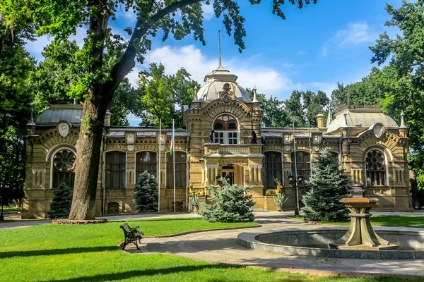 Taşkent Mustaqilliq Maidoni 03