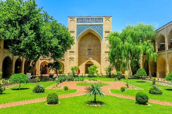 Taşkent Kukeldash medrese 03