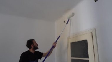 Duvar BoyaSı İşçisi 06