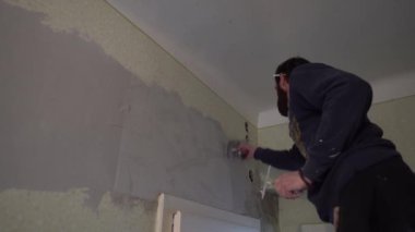 İşçi Alçılama Bileşimi 12