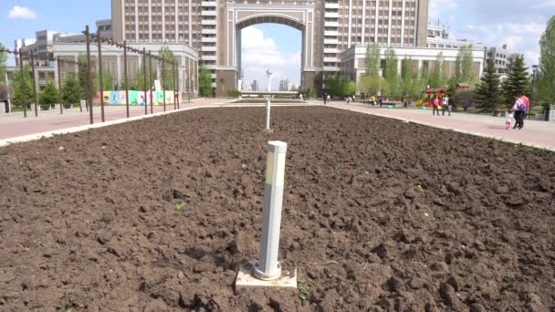 Nur-Sultan Lovers Park 40 — Vídeos de Stock
