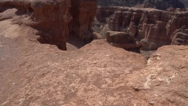 Charyn Canyon River 114 — Stock Video