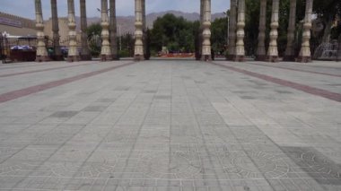 Khujand Kamoli Khujandi Parkı 76
