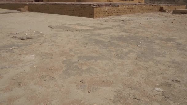 Makli Hill necropolis 39 — Stockvideo