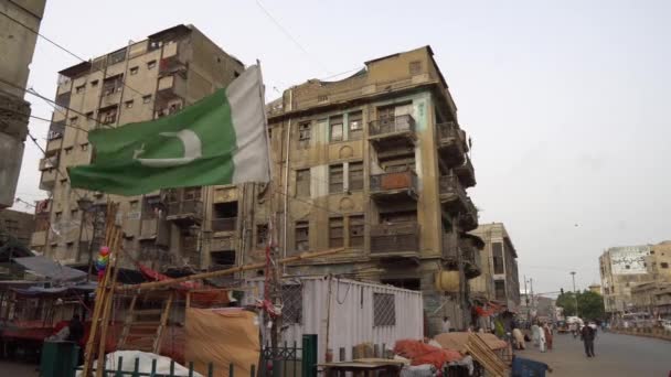 Karachi acenando com a bandeira do Paquistão 44 — Vídeo de Stock