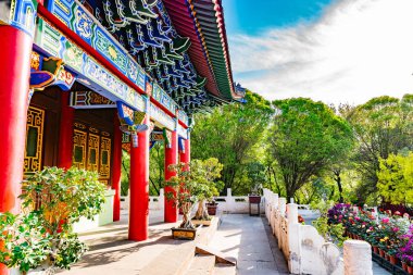 Çin Urumqi Hong Shan 97