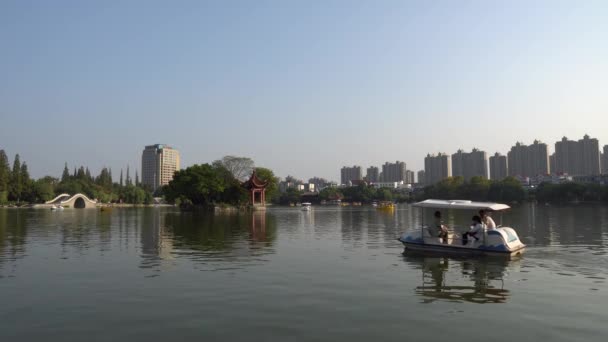 Çin Wuhu Dajing Gölü 47 — Stok video