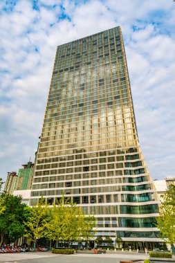 Çin Şangay Ticaret Binası 31