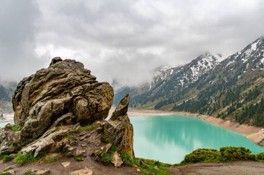 Almaty Büyük Göl 31