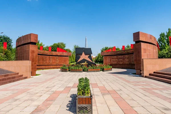 Shymkent Abay Park 13 éves — Stock Fotó