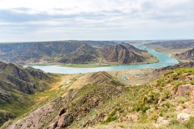 Kapchagay Ile Nehri Kanyonu 14