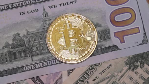 Virtuella Kryptovaluta Pengar Bitcoin Gyllene Mynt Europeiska Unionen Euro Eurosedlar — Stockvideo