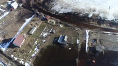 Quadcopter çekim erken Bahar Nehri