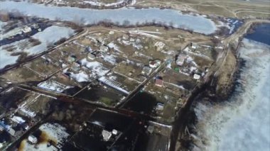 Quadcopter çekim erken Bahar Nehri