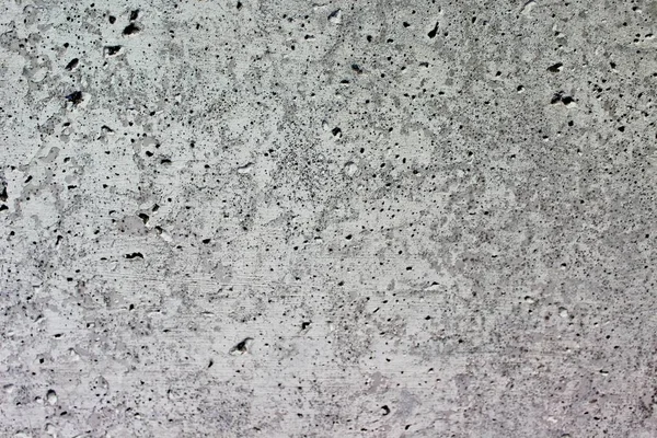 The porous structure of concrete