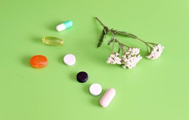 Farmasötik haplar ve vitaminler