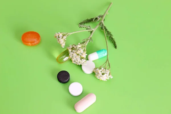 Farmasötik haplar ve vitaminler