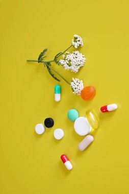 Farmasötik haplar ve vitaminler