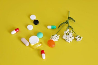 Farmasötik haplar ve vitaminler
