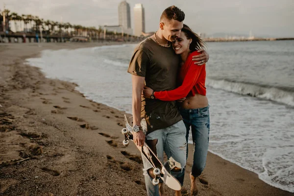 Glückliches Verliebtes Paar Strand — Stockfoto