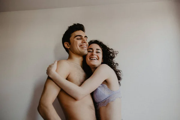 Young Couple Enjoying Spending Time Together — Stock Photo, Image