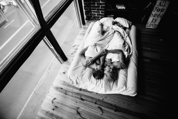 Noir Blanc Photo Jeune Couple Amoureux — Photo