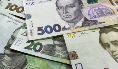Yakın kadar Ukraynalı para 100, tasarım ve yaratıcı projeler için 500 grivnia vie.