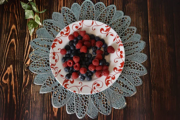 Beautiful Berries Table — Stock Photo, Image