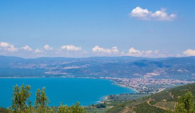 Iznik ve Iznik Gölü panoramik görünüm