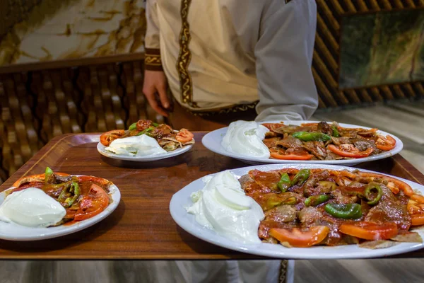 Tradiční Turecké Iskender Kebab — Stock fotografie