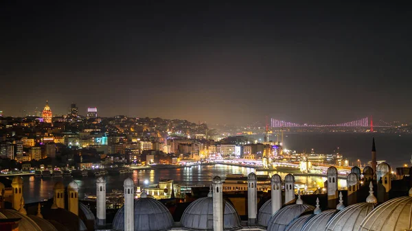 Istanbul Panoramiczny Widok Noc Meczetu Kopuły Minarety Bosphorus — Zdjęcie stockowe