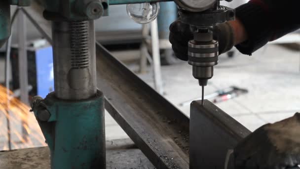 Máquina Perforación Torno Metal Hierro Industrial — Vídeos de Stock