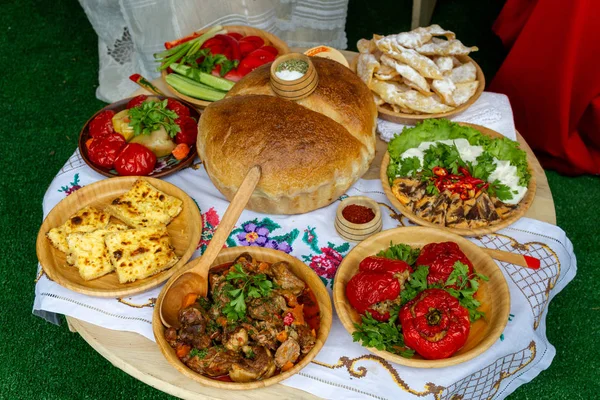 Moldavská Kuchyně Tradiční Jídla Jídla — Stock fotografie