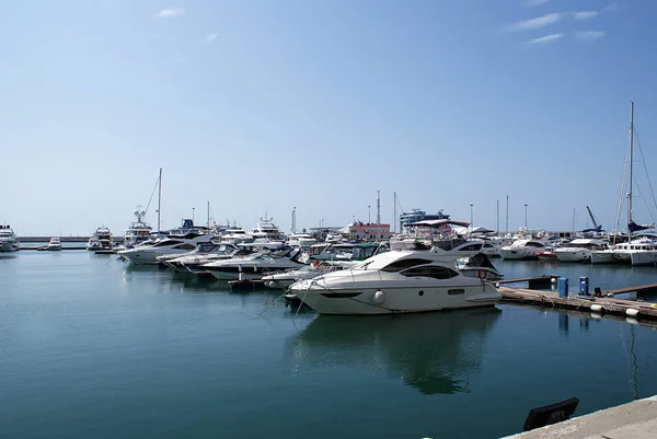 Yacht Barche Molo Nel Porto Marittimo — Foto Stock