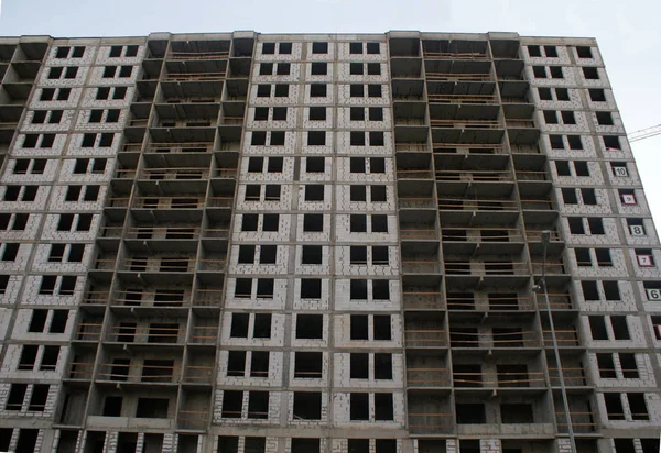 Bouw Van Een Hoogbouw Gebouw Een Huis — Stockfoto