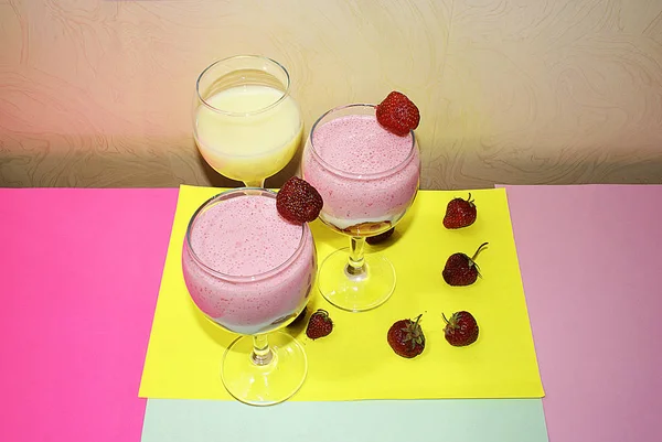 Strawberry smoothies and strawberries, drink.