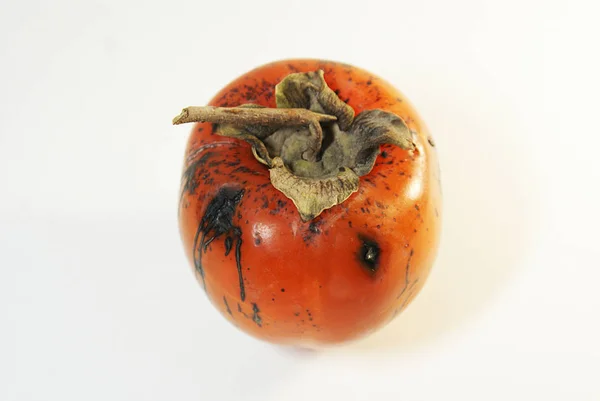 Fruta Cáqui Laranja Madura Isolada Sobre Fundo Branco — Fotografia de Stock