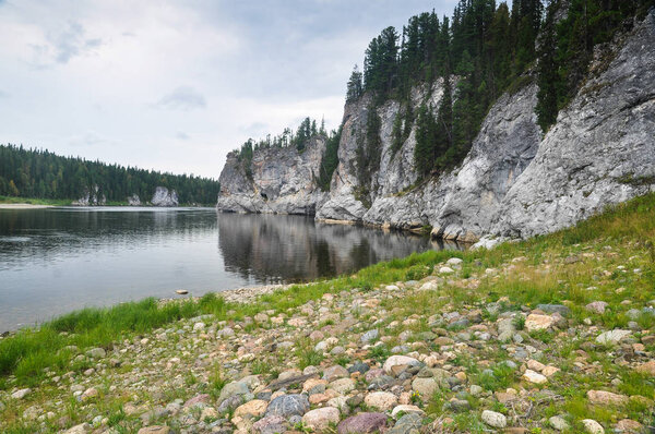 Объект ЮНЕСКО "Девственные леса Коми", Национальный парк "Югыд ва". Летний водный ландшафт нетронутой северной природы
.