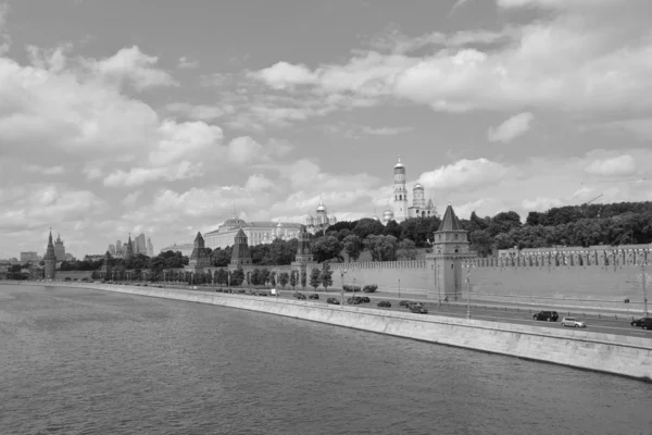 Het Moskouse Kremlin Dijk Centrum Van Russische Hoofdstad — Stockfoto