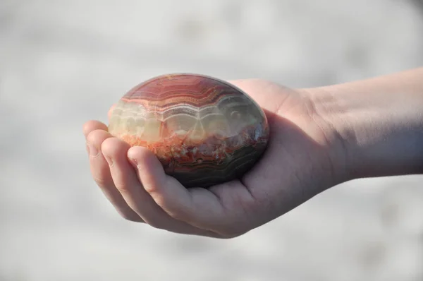 Paasei Gemaakt Van Jasper Ligt Hand Verlicht Door Stralen Van — Stockfoto