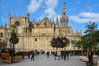 Sevilla Katedrali (Catedral de Sevilla). Catedral de Santa Mara de la Sede - (Endülüs, İspanya), Avrupa'nın en büyük Gotik Katedrali 