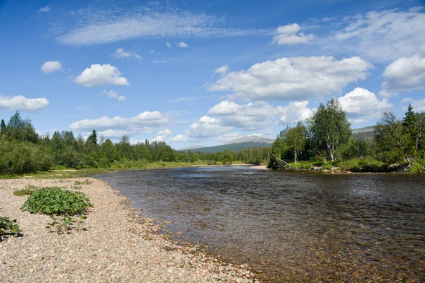 Virgin Komi Skogar Nationalparken Yugyd Moln Över Den Ural Floden — Stockfoto