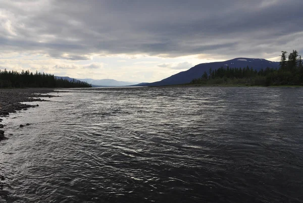 Floden Muksun Putorana Platån Sommar Vatten Landskap Taimyr Sibirien Ryssland — Stockfoto