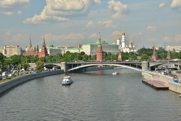 Fiume Mosca Cremlino Mosca Paesaggio Urbano Della Capitale Russa — Foto Stock