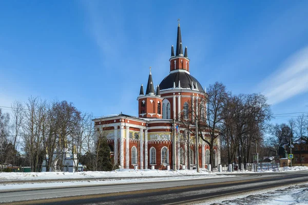 农村教堂在郊区的冬天 莫斯科地区 Tsarevo 村的圣尼古拉斯教堂 — 图库照片