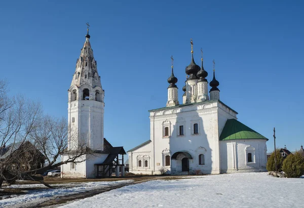İlkbaharda Ortodoks Kilisesi. — Stok fotoğraf